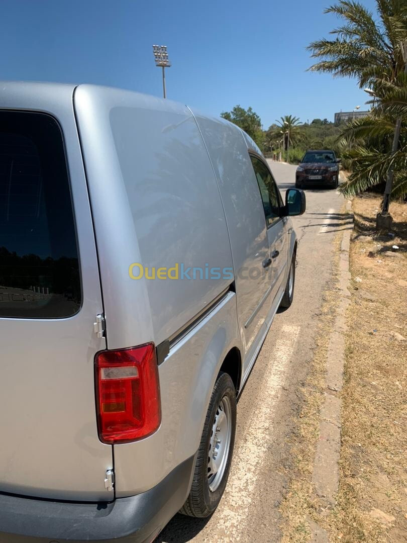 Volkswagen Caddy 2019 Fourgon