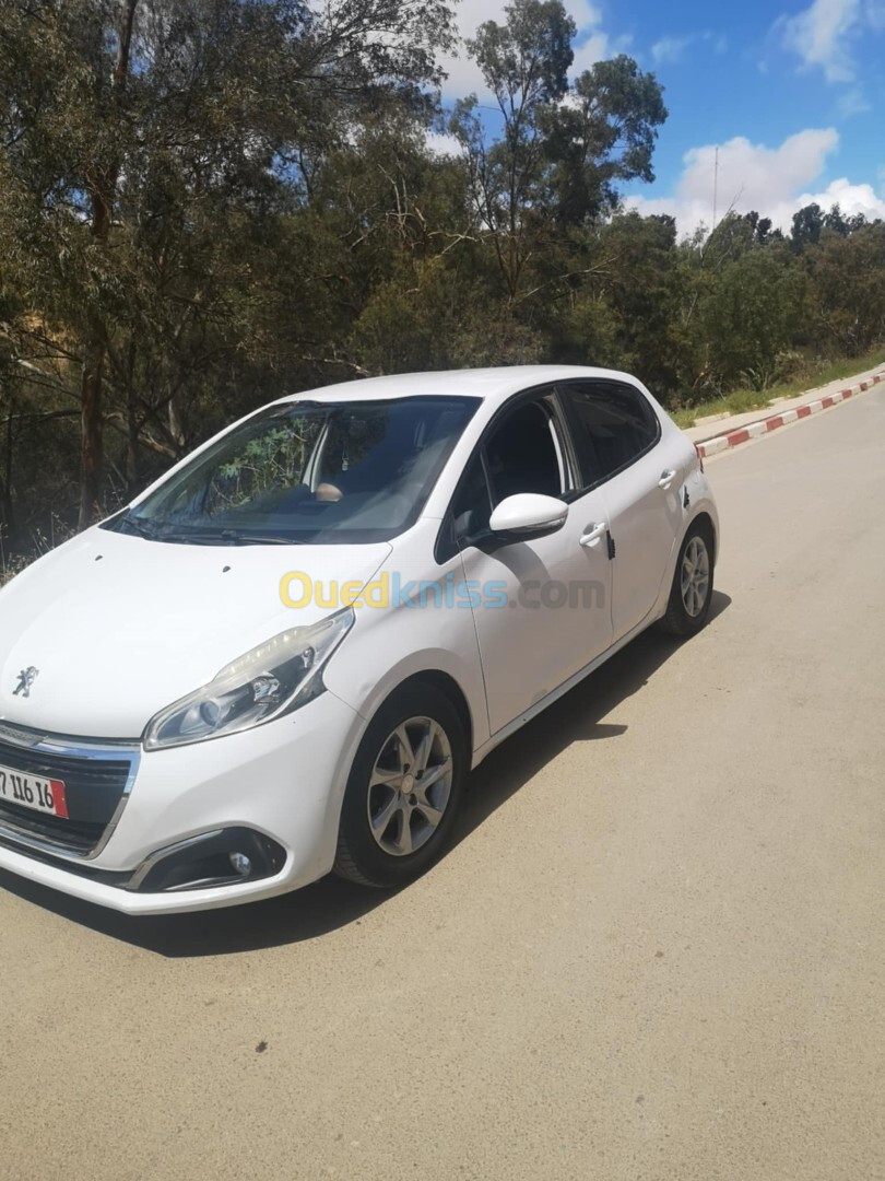 Peugeot 208 2016 Access Facelift