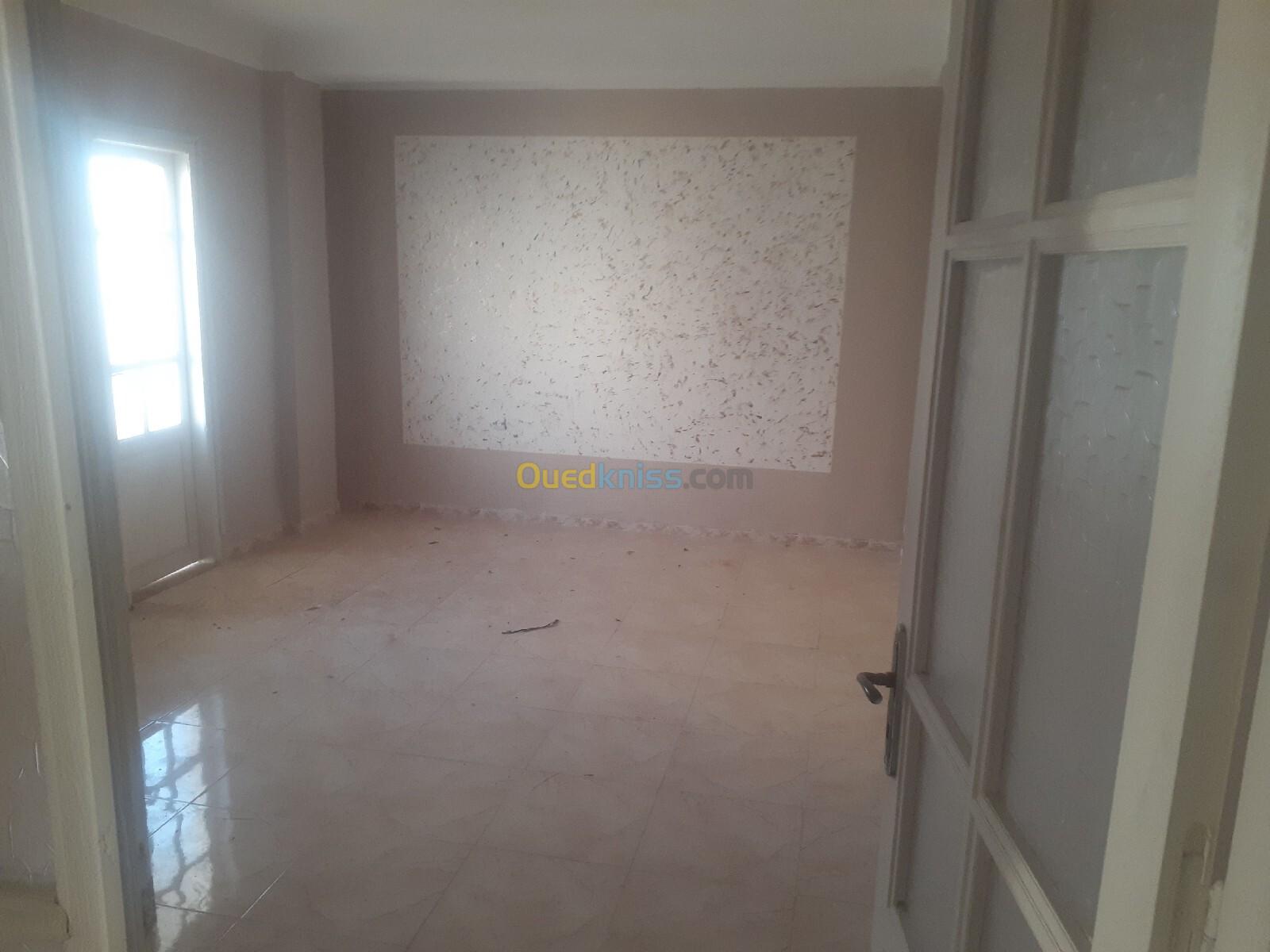 Vente Appartement F3 Batna Ras el aioun