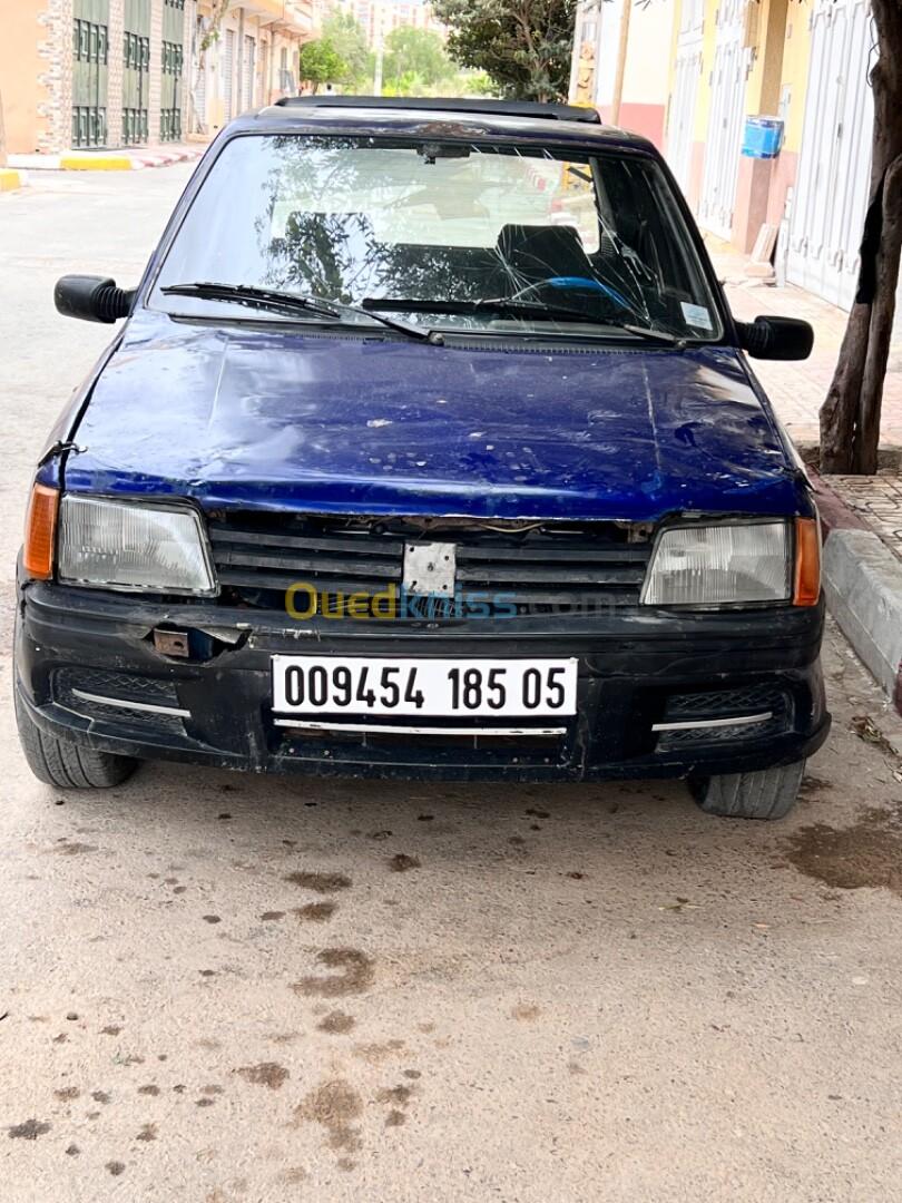 Peugeot 205 1985 205