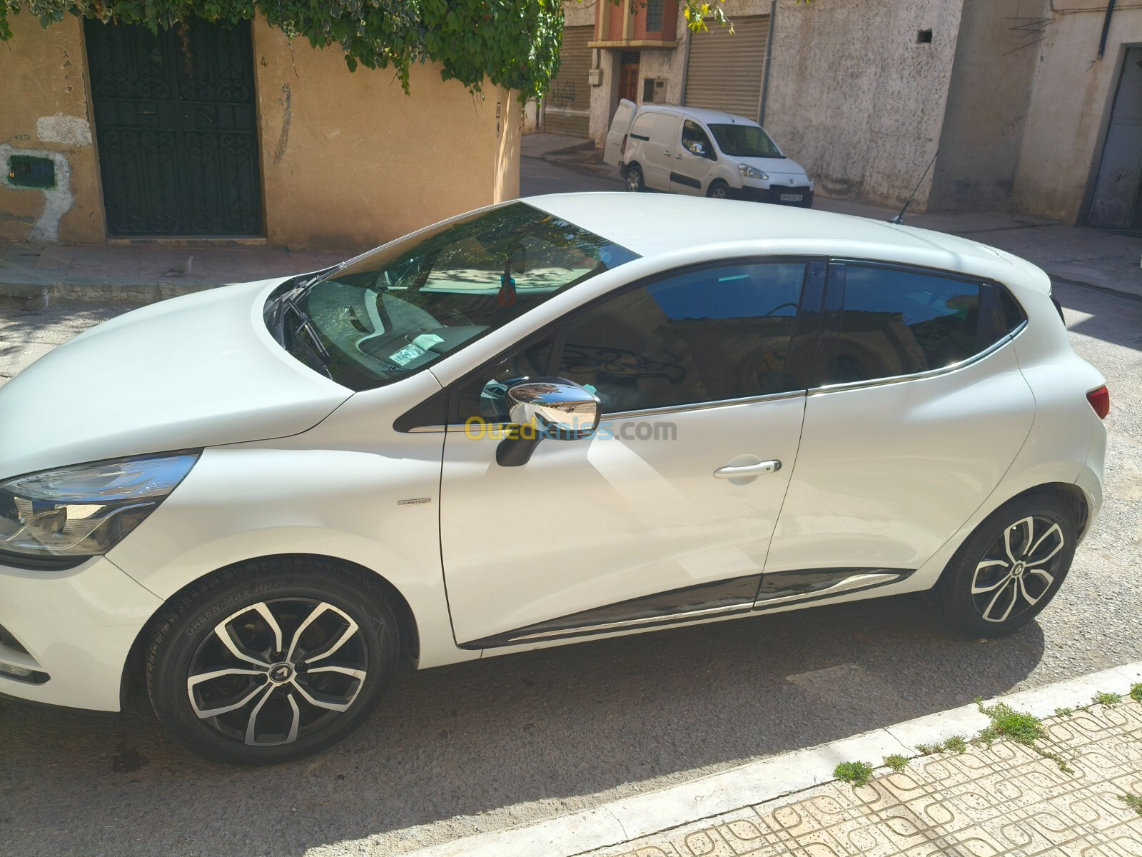 Renault Clio 4 2018 Limited 2