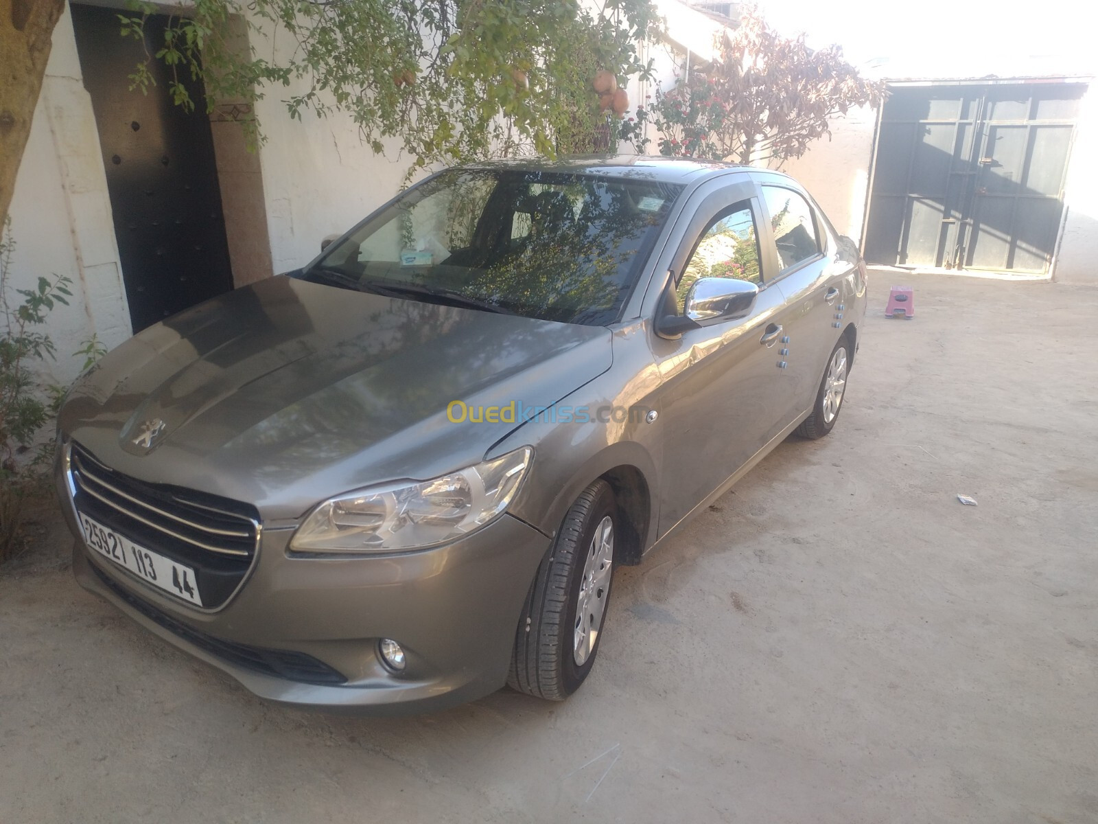 Peugeot 301 2013 301