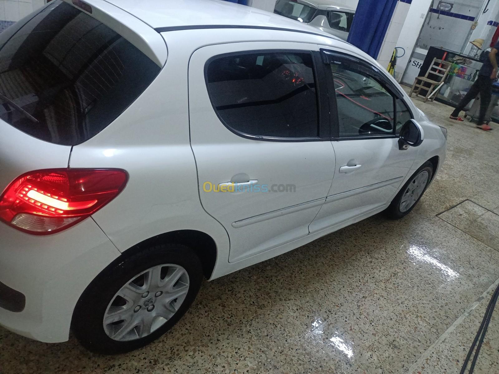 Peugeot 207 2012 New Active