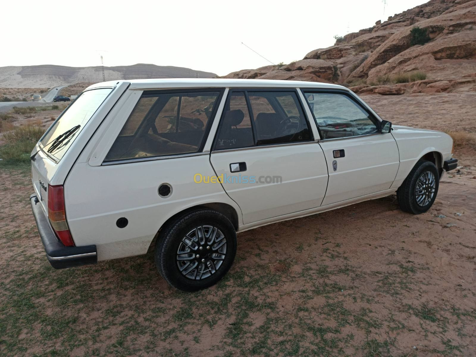 Peugeot 305 1985 