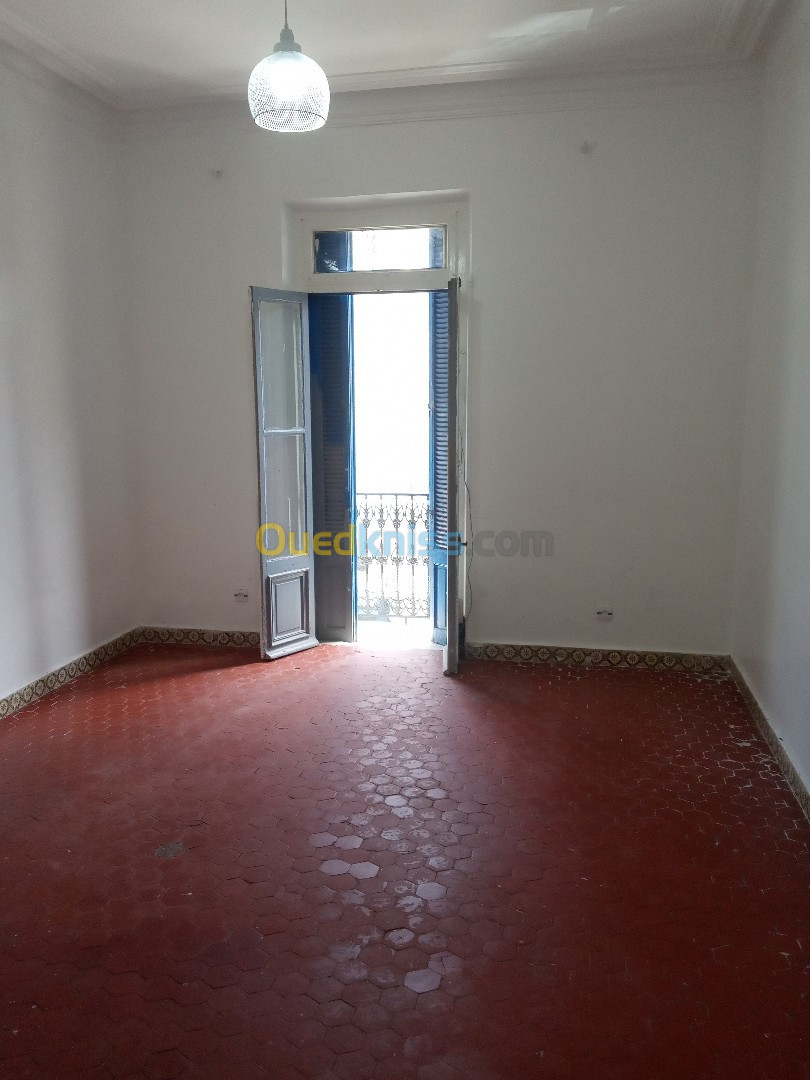 Location Appartement F4 Alger Alger centre