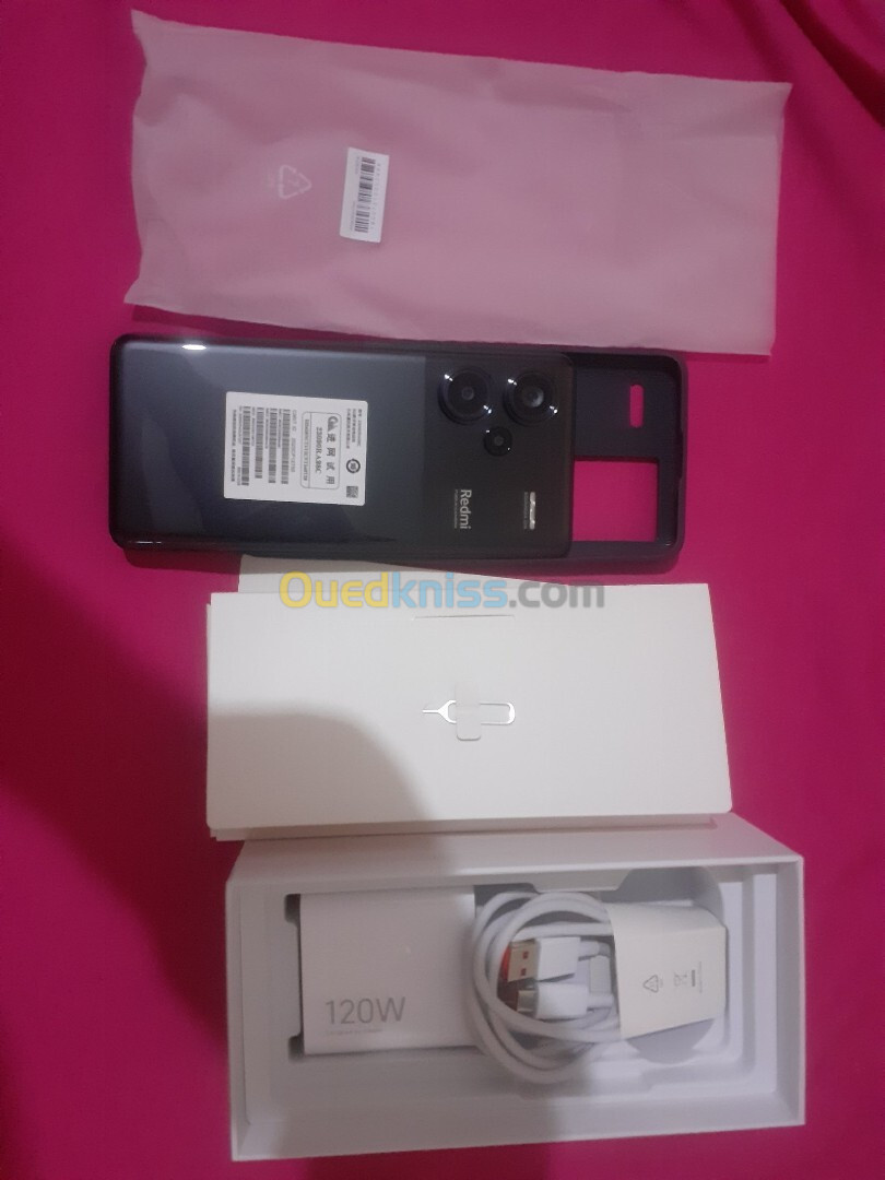 Redmi Note 13 pro plus +