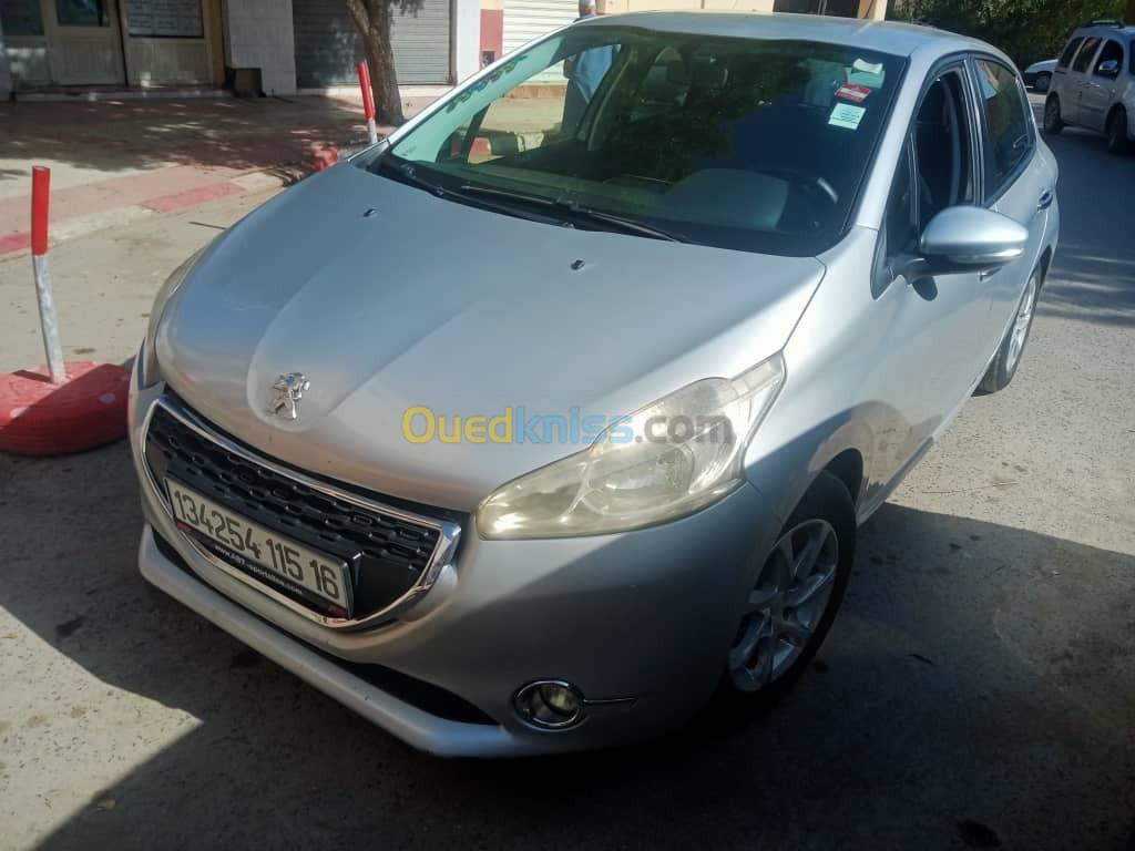 Peugeot 208 2015 208