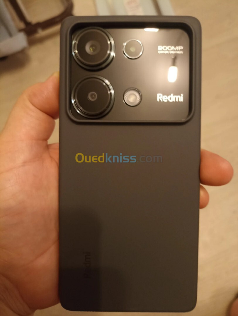 Xiaomi Redmi note 13 pro