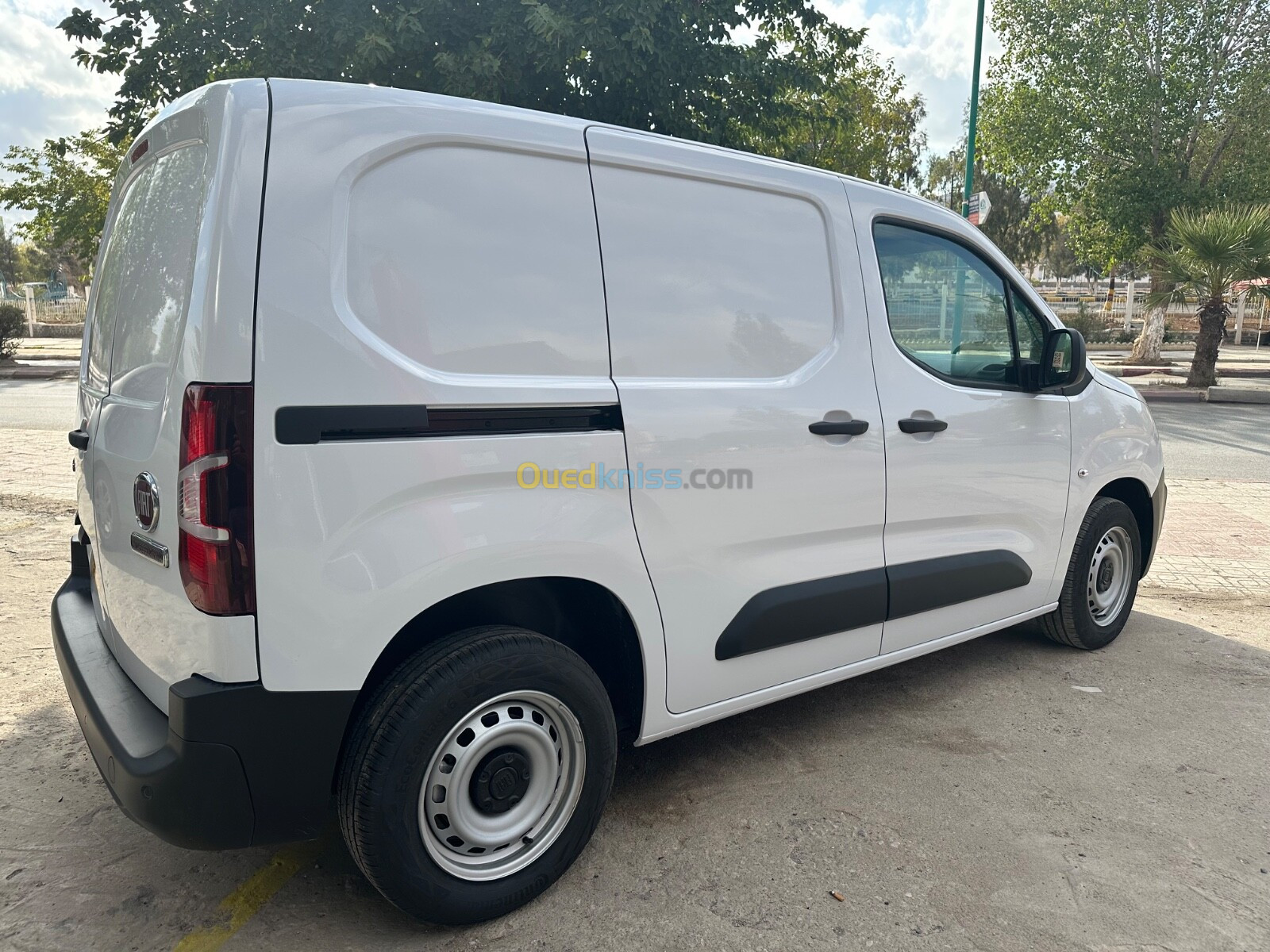 Fiat Doblo 2024 Dz