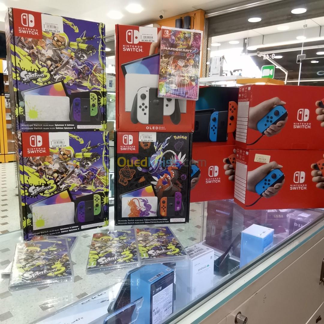 NINTENDO SWITCH OLED SPLATOON 3 ÉDITION  et NINTENDO SWITCH OLED + Mariokart 