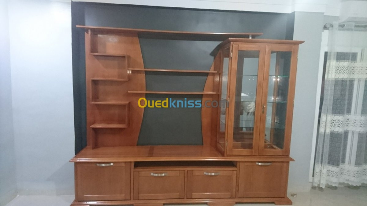 Fabrication de chambres et cuisines ..