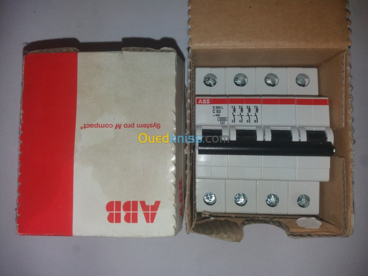 Disjoncteur ABB 63A MCB 4 Pole Type C