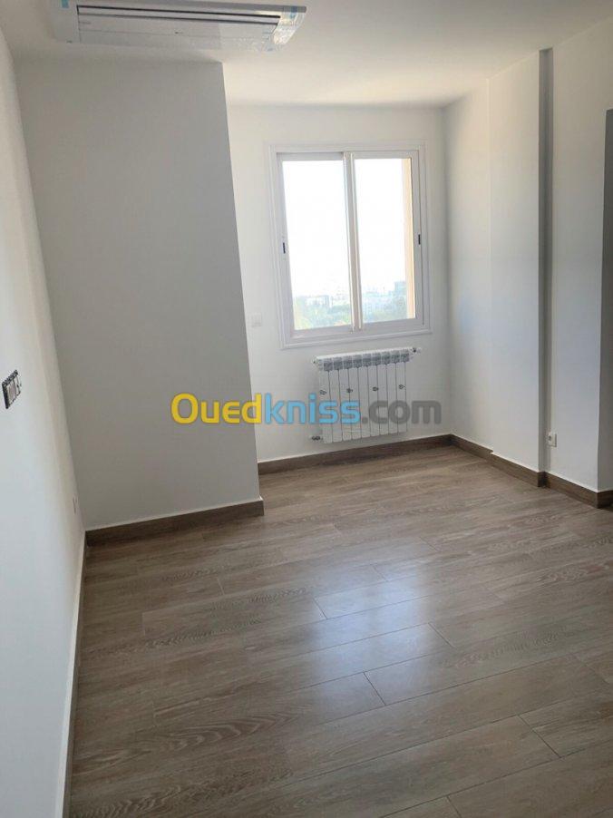 Vente Appartement F4 Alger Hydra