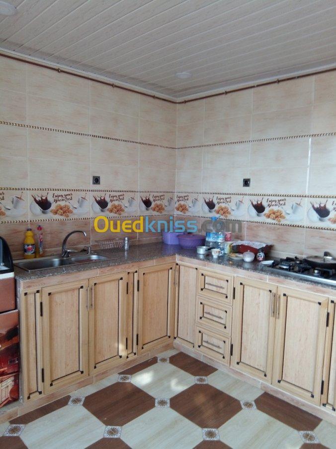 Location Appartement F4 Skikda Sidi mezghiche