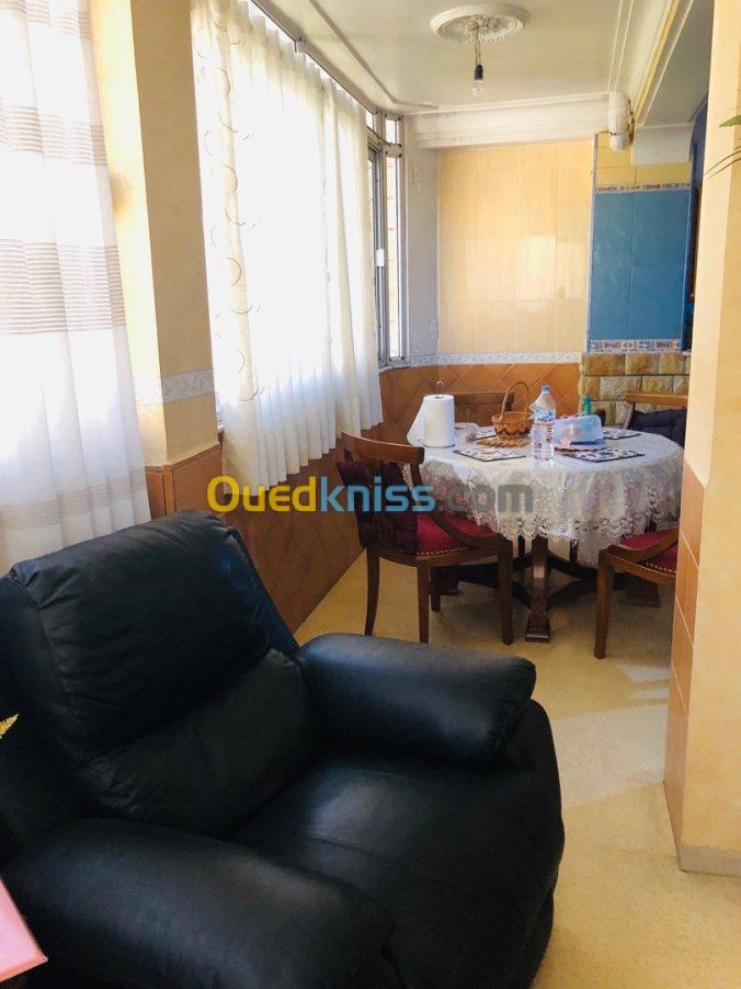 Vente Appartement F6 Bejaia Bejaia