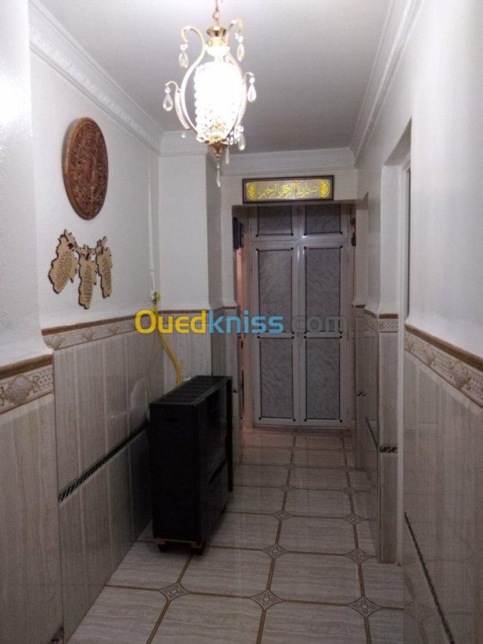 Cherche achat Appartement F3 Batna Batna