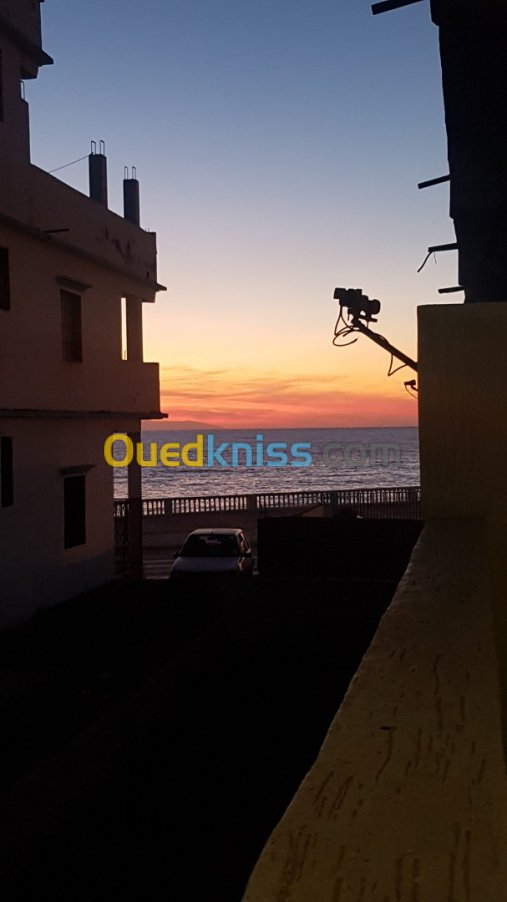 Location Appartement F2 Skikda El marsa