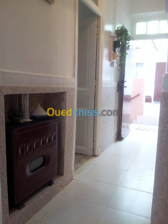 Vente Appartement F6 Alger Ain benian