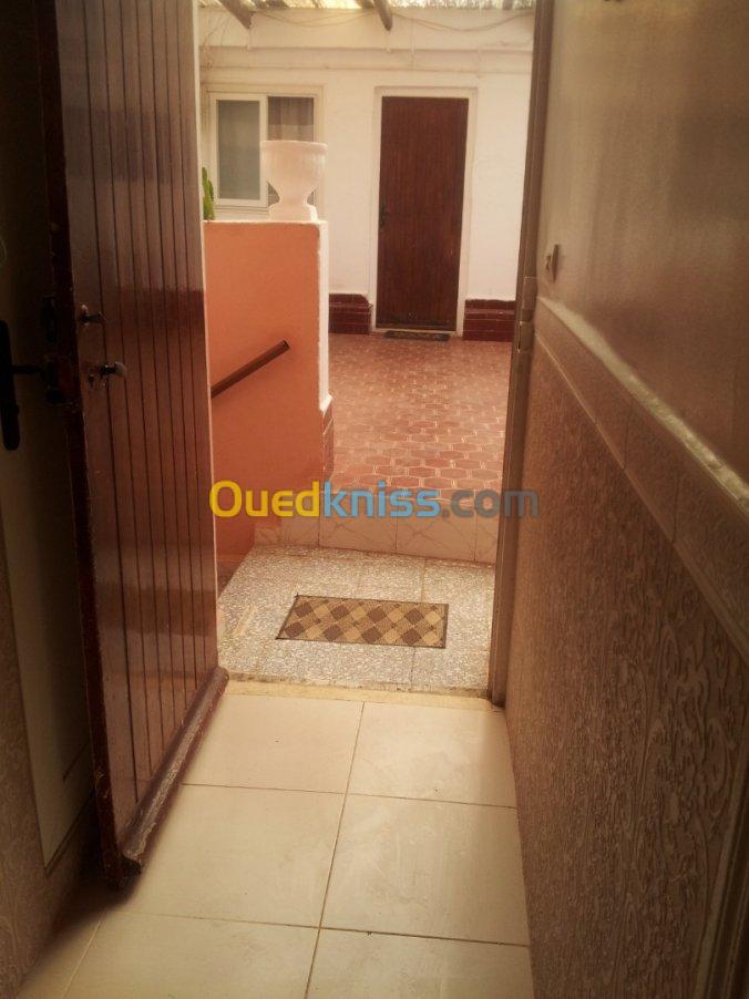 Vente Appartement F6 Alger Ain benian