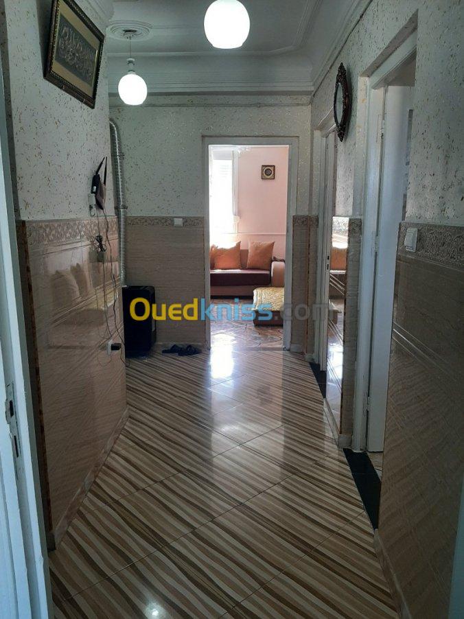 Vente Appartement F3 Mostaganem Mezghrane