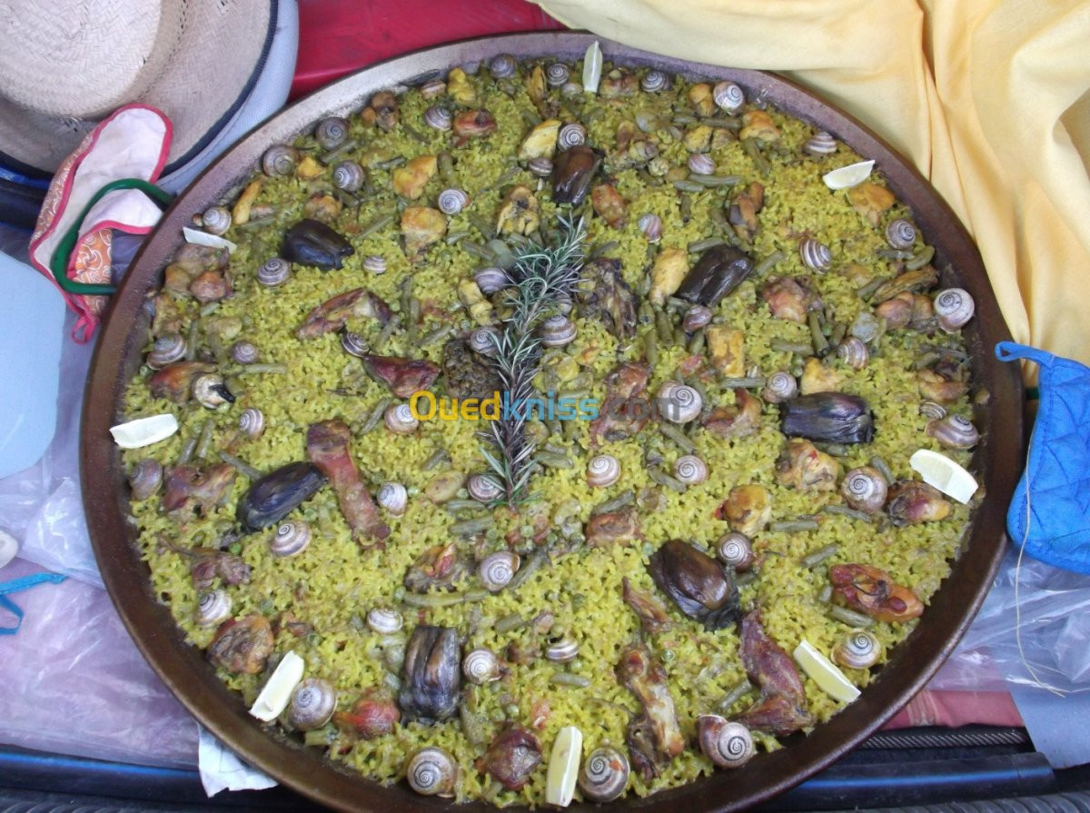 paella espagnol et divers plats 