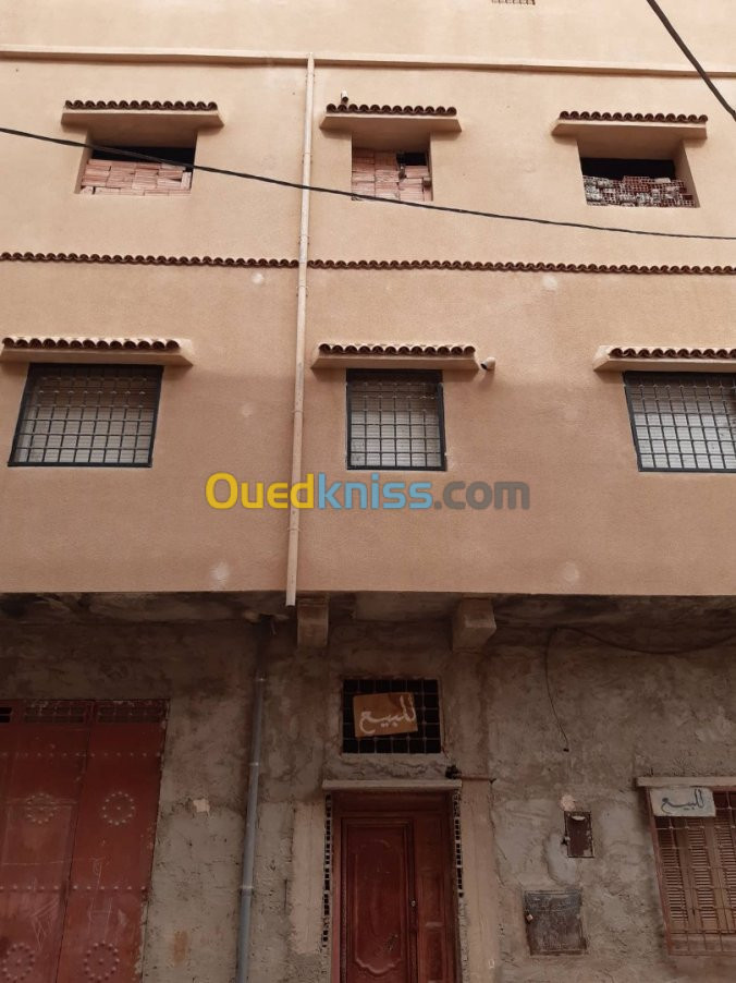 Vente Villa Tiaret Hamadia