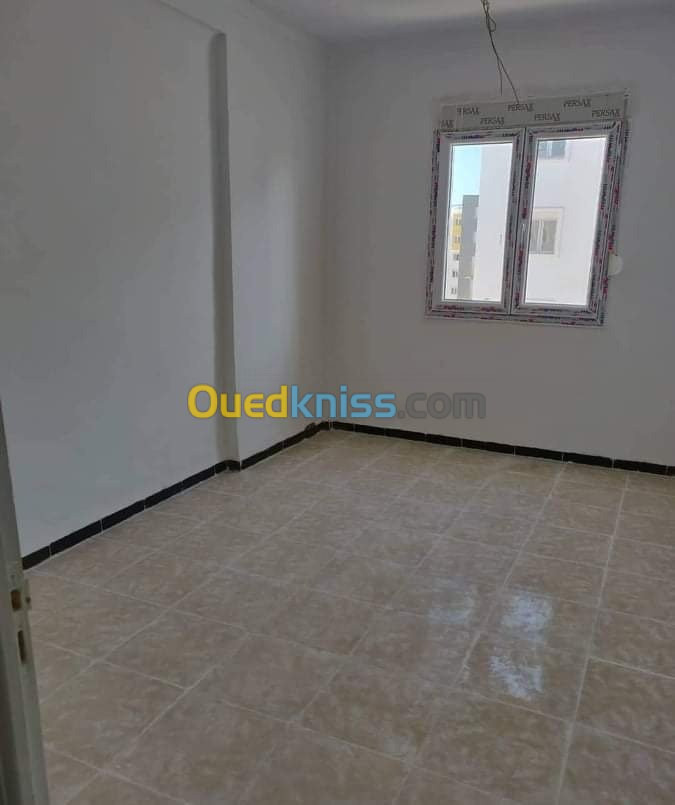 Vente Appartement F4 Relizane Relizane