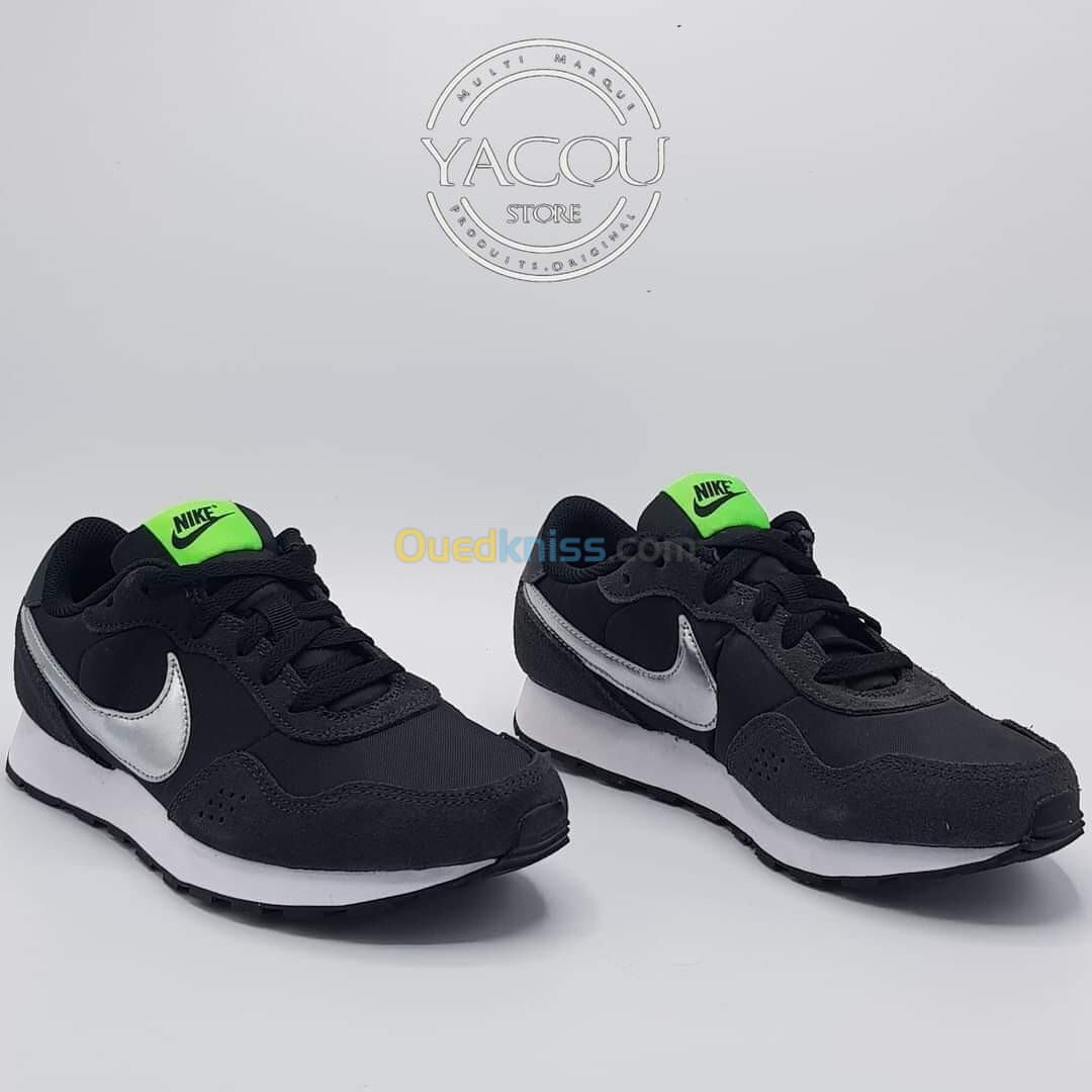 NIKE MD VALIANT  ORIGINAL