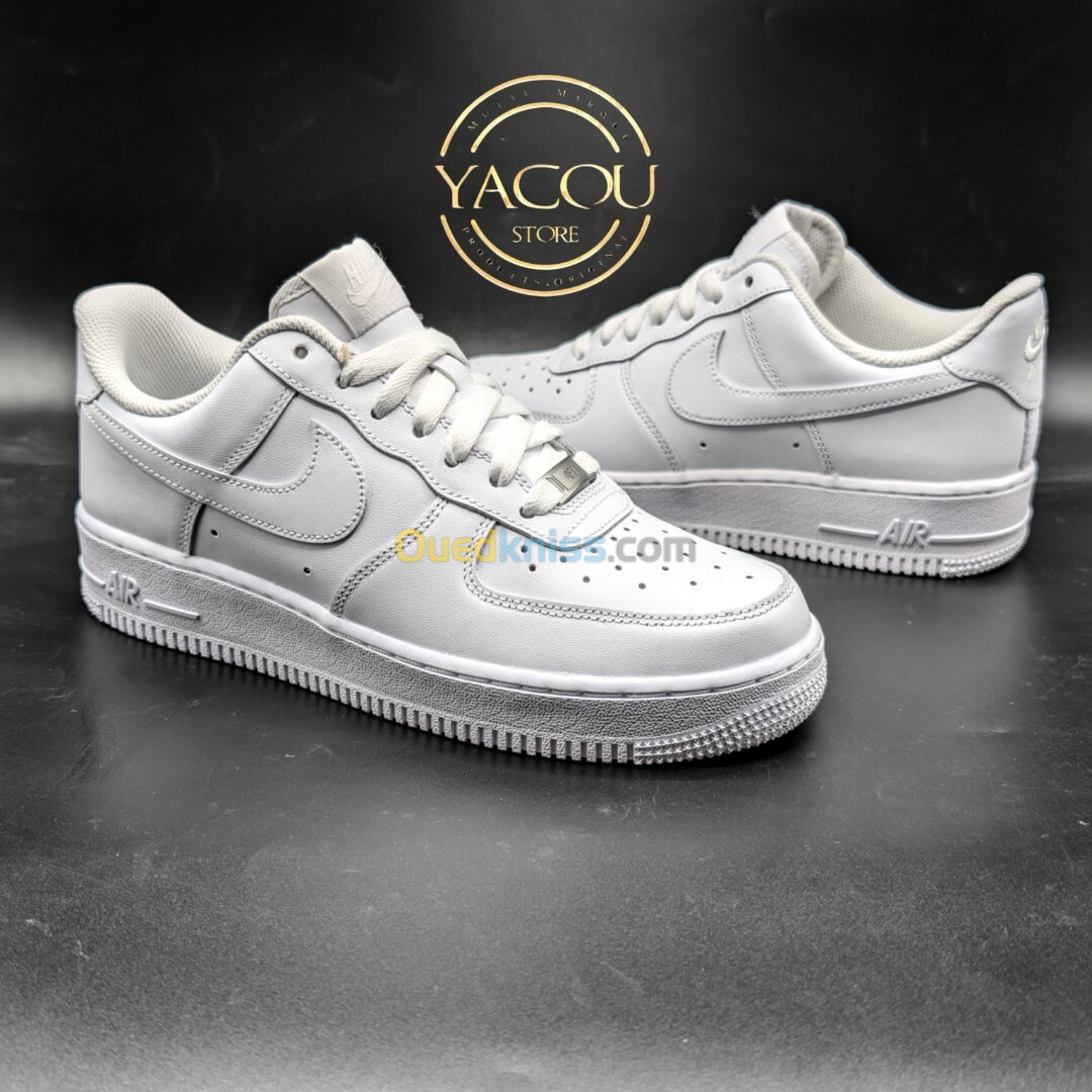 NIKE  AIR FORCE 1 07 ORIGINAL 