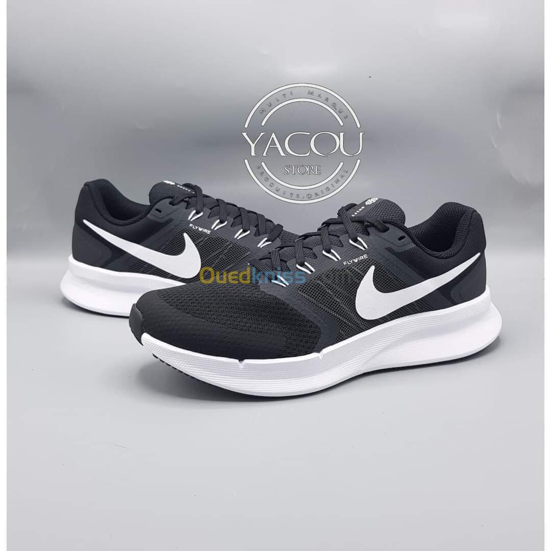 NIKE RUN SWIFT 3 ORIGINAL