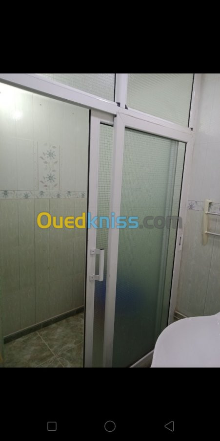 Location vacances Appartement F3 Mostaganem Mostaganem