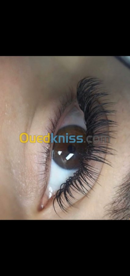 Extensions de cils 