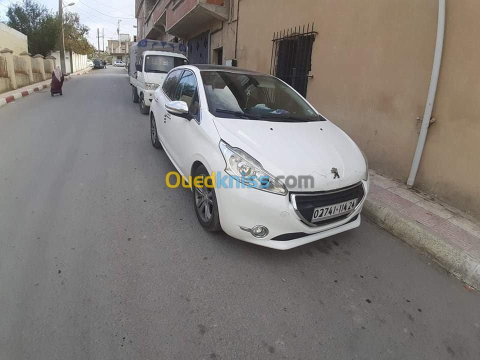 Peugeot 208 2014 Allure