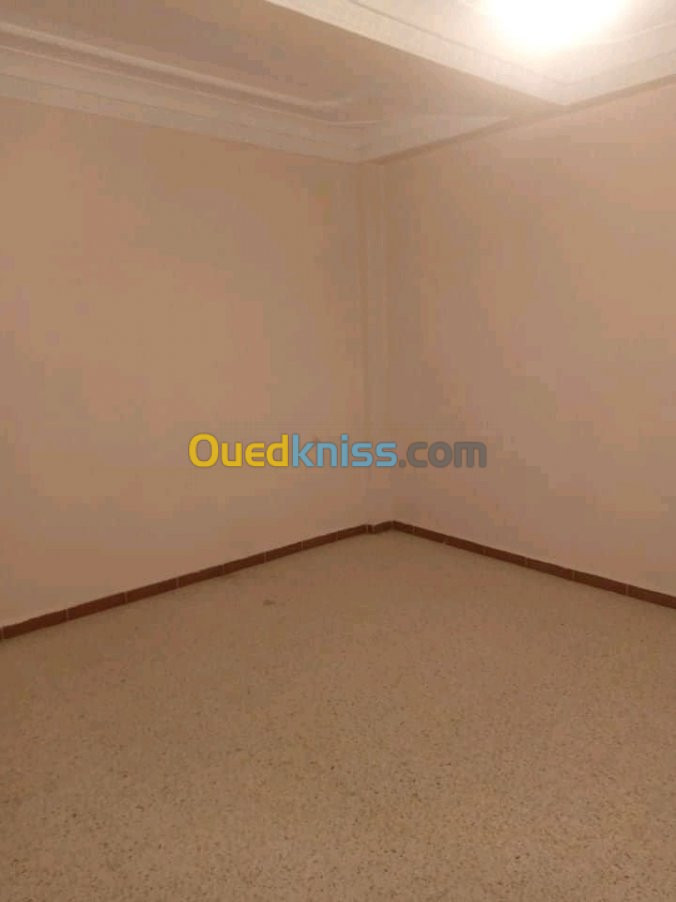 Location Appartement F6 Chlef Oued fodda