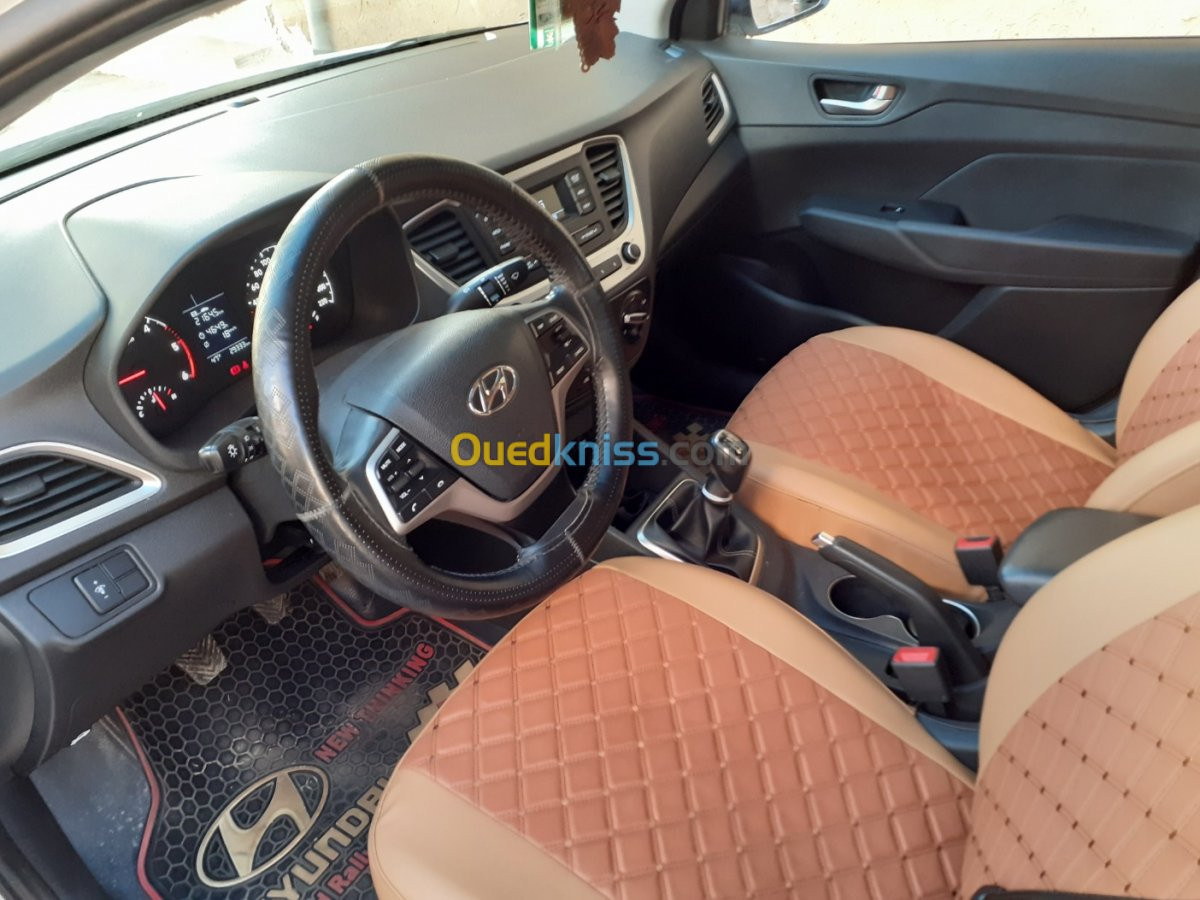 Hyundai Accent RB 4 portes 2019 GL DZ