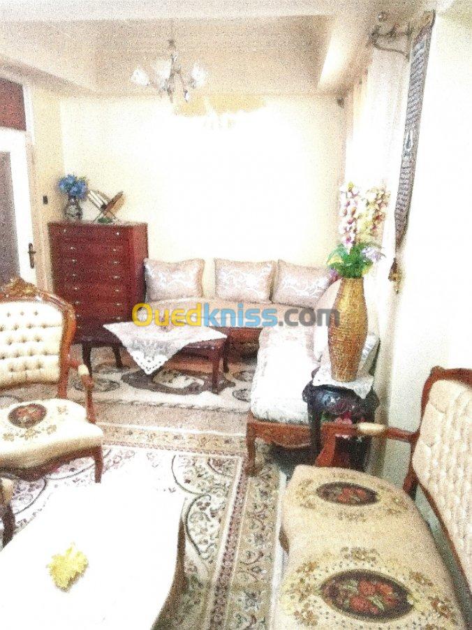 Vente Appartement F4 Oum el bouaghi Ain beida