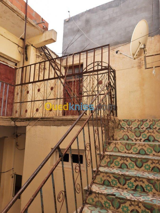 Vente Appartement F6 Tebessa Cheria