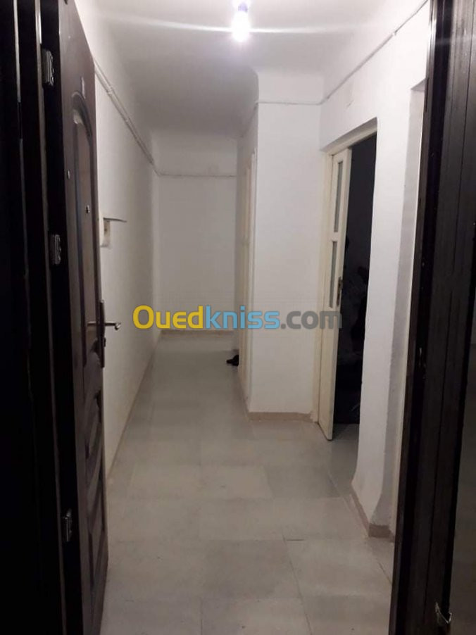 Vente Appartement F3 Alger Ain benian