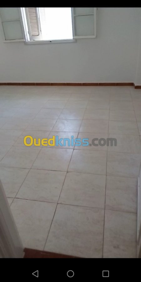 Vente Appartement F3 Mostaganem Mezghrane