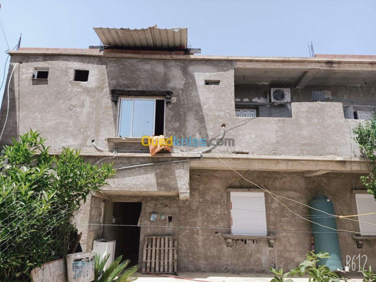 Vente Villa Chlef Bouzeghaia