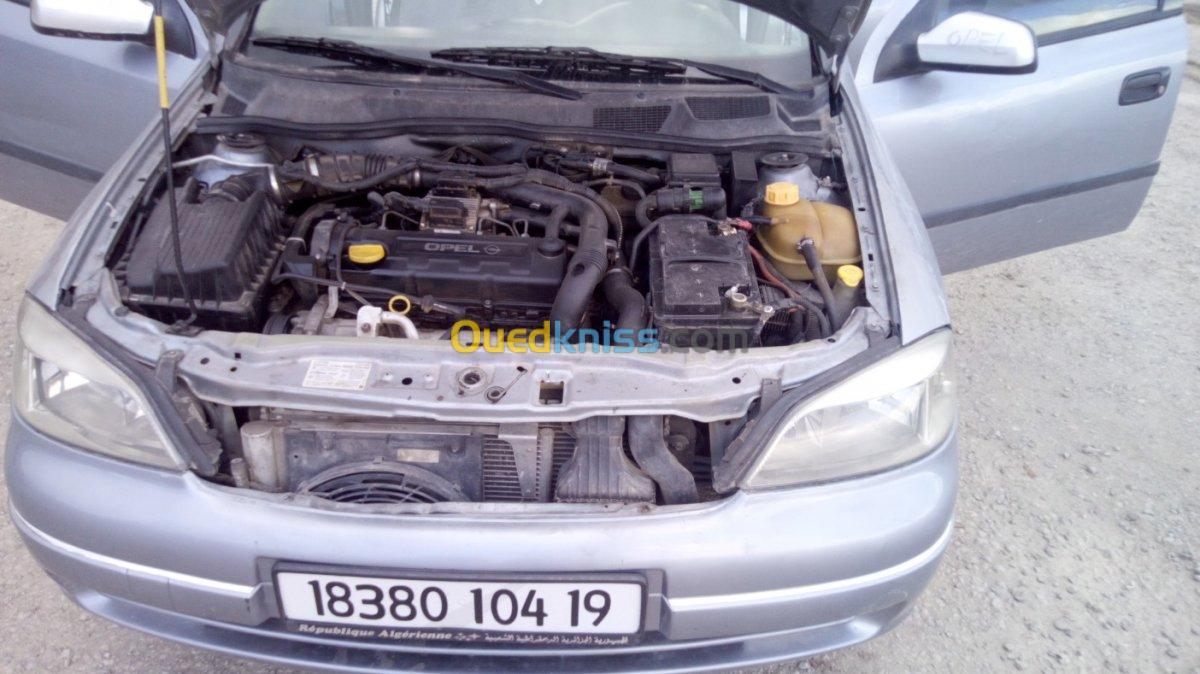 Opel Astra 2004 