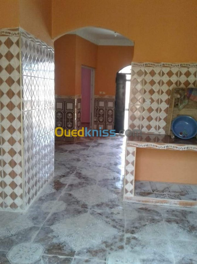 Vente Appartement F3 Ain temouchent Oulhaca el gheraba