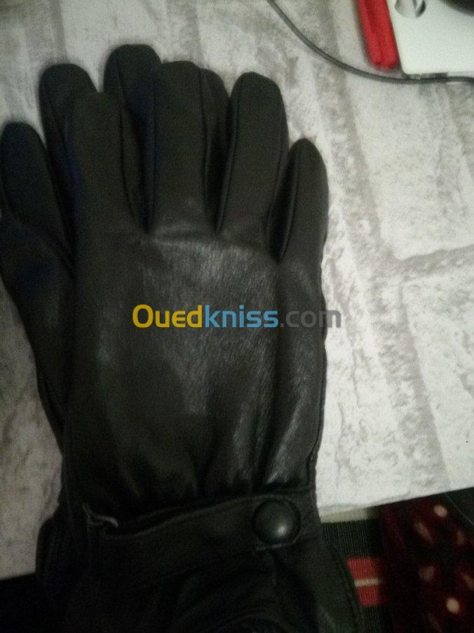 LES GANTS