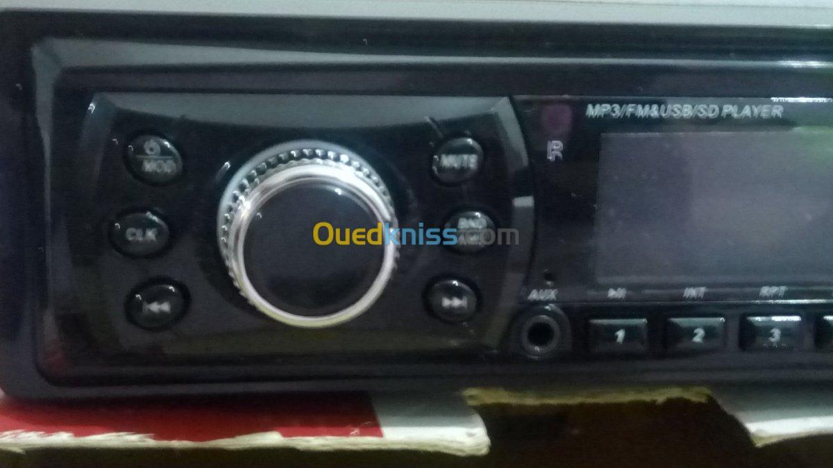 Radio Auto USB/SD/LCD/FM/MP3/MMC