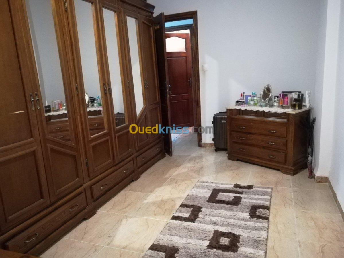 Location Appartement F3 Alger Bordj el bahri