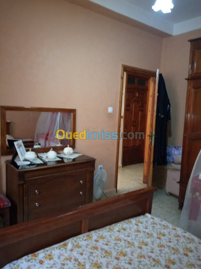 Vente Niveau De Villa F3 Blida Chebli