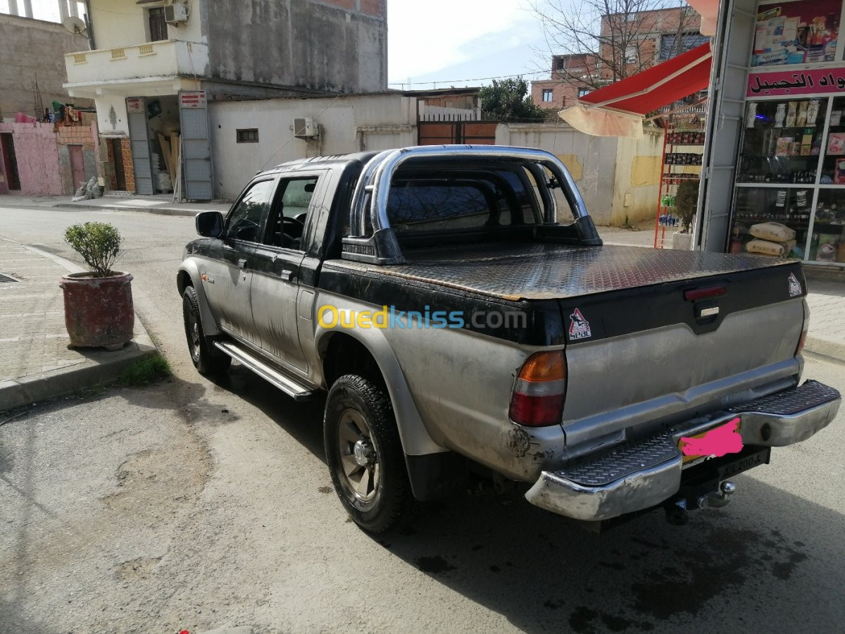 Mitsubishi L200 2006 