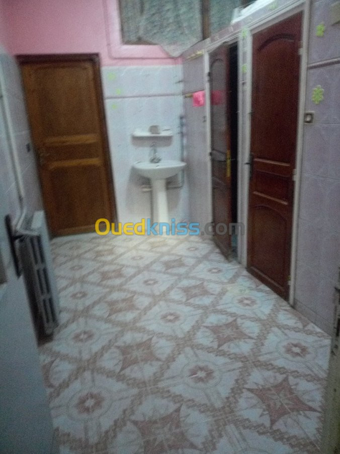 Location Appartement F3 Batna Batna