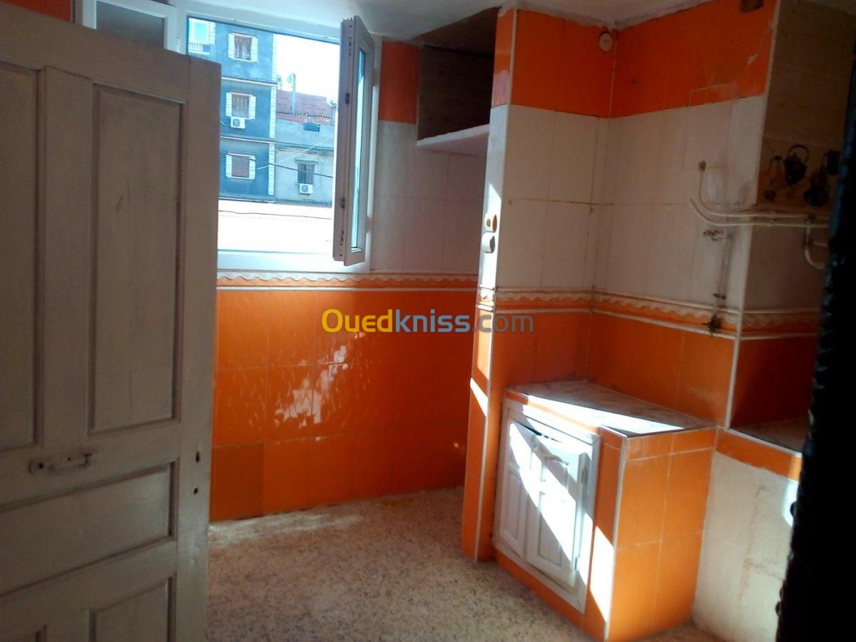 Vente Appartement F2 Alger Bourouba