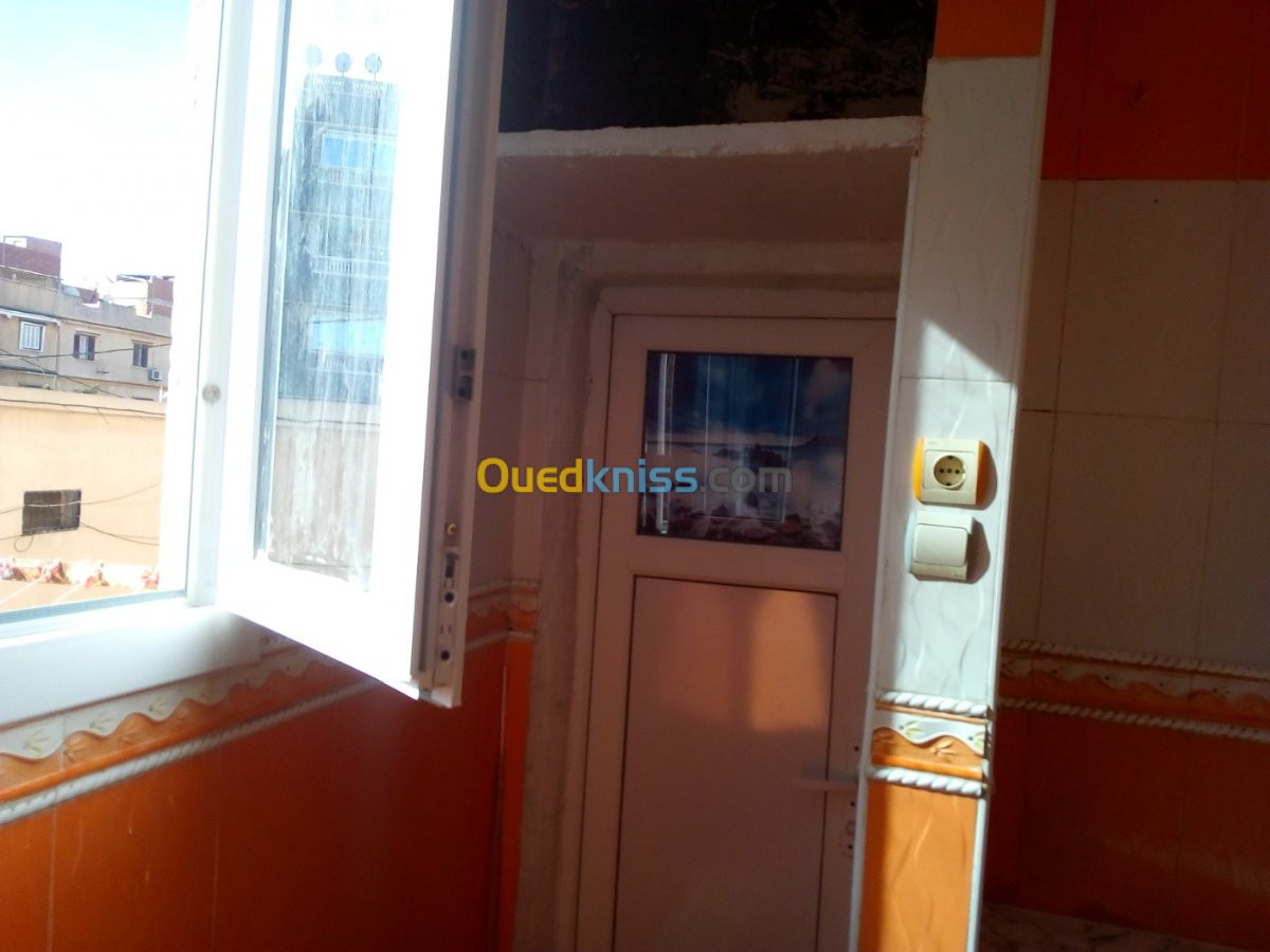 Vente Appartement F2 Alger Bourouba